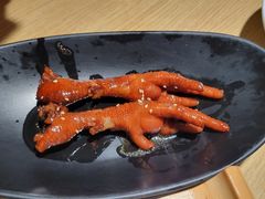 连骨头都不剩的鸡爪-佬肥猫(周浦万达店)
