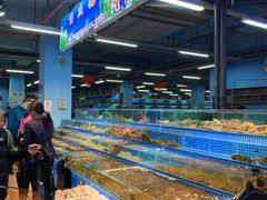 -渔人湾码头海鲜市场负二楼