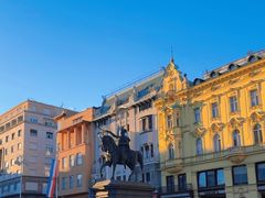 -耶拉契奇总督广场