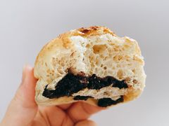全麦紫米小餐包-欢牛蛋糕屋(城西店)