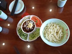 -天天初二·天津传统捞面·天津特色菜(凌奥总店)