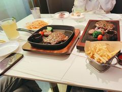 -牛扒先生·雪花牛扒西餐厅(东平店)