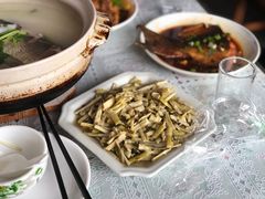 -天乐农家鱼头王(天目湖店)