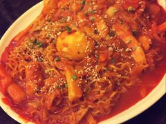 -小公洞韩式豆腐村&Q饮品铺