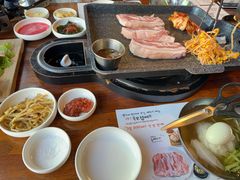 -Dombe豚(黑猪肉街店)