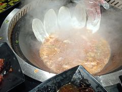 -地锅公社·现炒地锅鸡·地锅鱼·夜宵(罗锦路店)