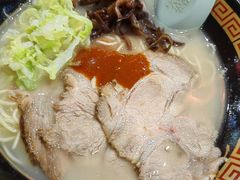 招牌豚骨-博多一蘭·乌冬·定食·烧串(徐家汇店)