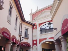 -佛罗伦萨小镇广佛名品奥特莱斯(疏港路店)