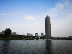 -丹尼斯7天地