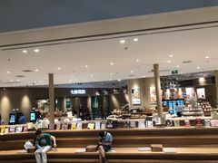 -七鲜超市(瑞虹天地太阳宫店)