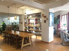 -雕刻时光咖啡馆(南院门店)
