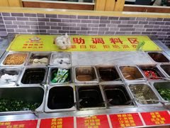 -尚品海鲜肥牛自助火锅(湖明店)