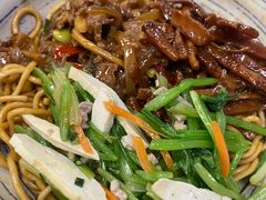 -梅溪·小伙子干挑面(安吉总店)