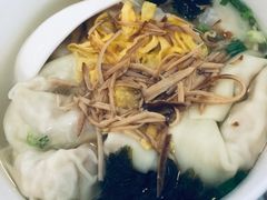 -笑来喜馄饨小笼工坊店(湖滨街店)