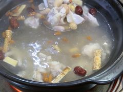 -濠轩阁特色生蚝火锅(水湾路店)
