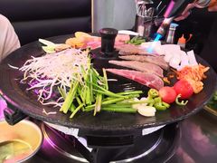 -豚豚家돈돈가韩国锅盖烤肉(新北万达店)