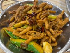 干锅姜辣凤爪-江城燕子大排档(江汉路步行街店)