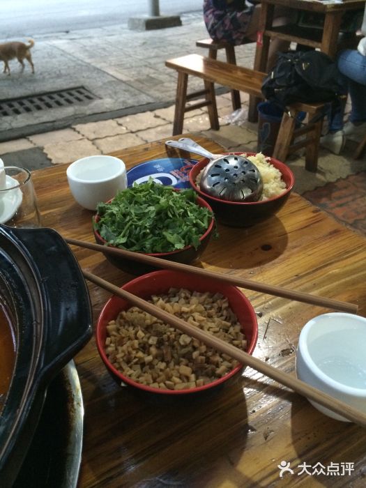 金海椒罐罐鲢鱼(东方桂苑店)图片