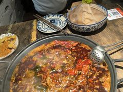 -旧街市鲜货老火锅(大光路店)