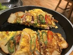 海鲜葱饼-姜虎东白丁烤肉(虹桥天地店)