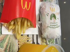 -麦当劳(外高桥DT店)