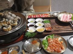 -围炉肉舍•炭烤活鳗•丹东海鲜烤肉(步行街店)