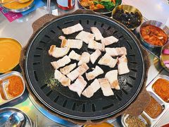 -玄希浪漫厨房·韩料烤肉(湖滨银泰in77店)