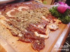 -热火朝天鲜切牛肉火锅(南强街巷店)