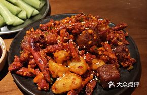 Huang Feihong Crispy Pepper Dice Beef