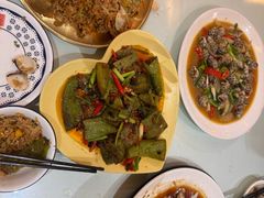 -覃记海鲜美食餐厅