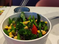 -水桶王国主题餐厅·聚会·生日派对·亲子活动·家庭套餐(亚龙湾希尔顿店)