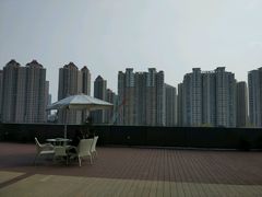 -上海跨国采购会展中心