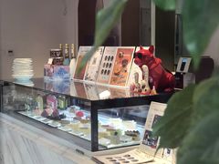 -Fridi Patisserie Cafe