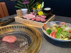 -铭牛烧肉·和牛海鲜自助(高新月牙湖店)
