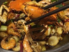 -七欣天香辣蟹火锅(南京建宁路大观天地店)