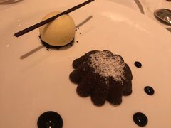巧克力熔岩蛋糕-Jean Georges