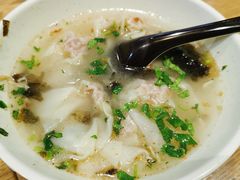 -三好食堂(煎饺·馄饨·肉饼米线·盛世广场店)