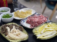 -牛叔鲜羊肉铜火锅(远东小区店)