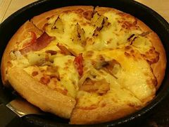 -必胜客(新中纬店)