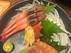 -8PINTS八品脱·日料·烧鸟·精酿小酒馆(莘庄店)
