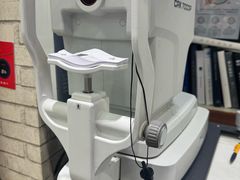 -上海网星眼镜批发·蔡司依视路官方授权(三叶眼镜城店)