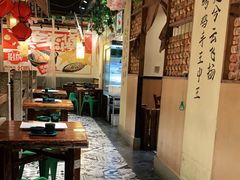 大堂-将军肚烧烤鸡手王(东岭南街店)