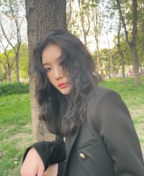 -洛施奇烫发染发沙龙