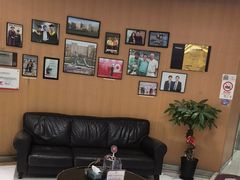 -雅悦齿科(顾村公园店)