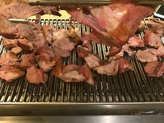 -欢乐牧人蒙古炭烤羊腿(四平路店)