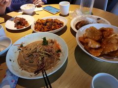 -关东小磨东北菜(上海长风大悦城店)