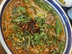 -云阿蛮云南生烫牛肉米线(奉贤路店)