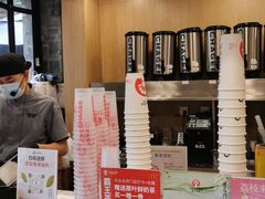 -霸王茶姬(南强街店)