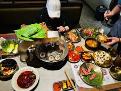-草家酱蟹炭火烤肉店(珲春南路一店)