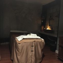 -新蝶变皮肤管理中心